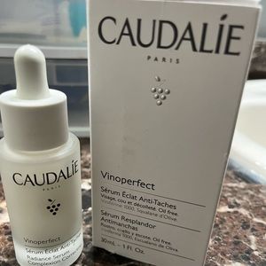 Caudalie Vinoperfect Serum